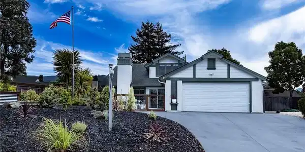 873 Escuela Court
