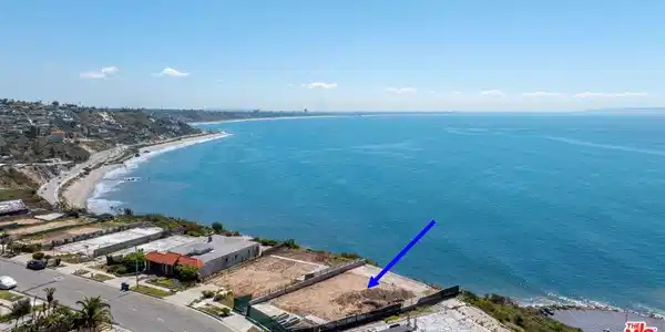 18434 Coastline Drive