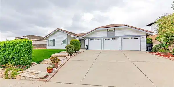 1521 Sunbluff Drive