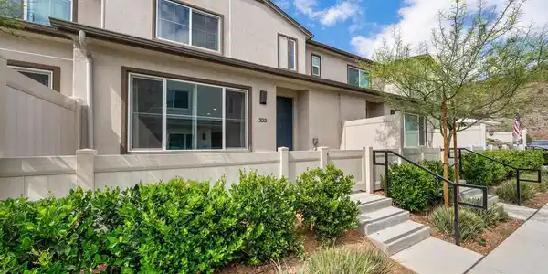 323 Satsuma Trail