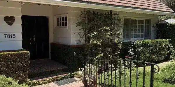 7815 Mulholland Drive
