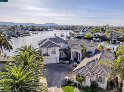 2230 Sunset Pt
