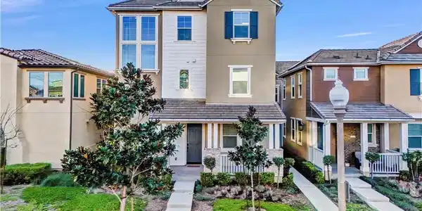 16272 Meadowhouse