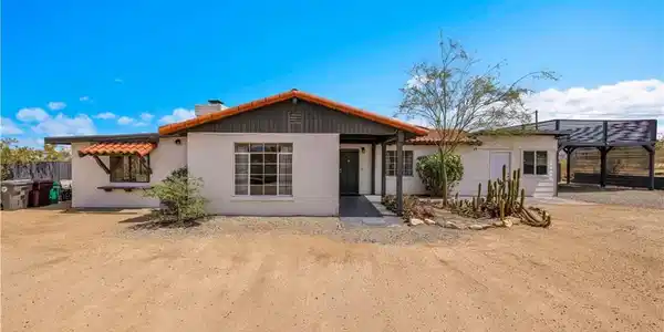 6685 Sunnyhill Road