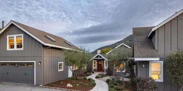 929 W Carmel Valley Road