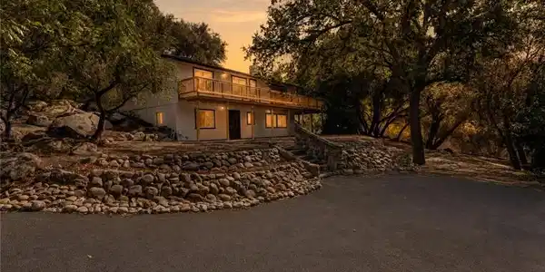 40403 Road 425a