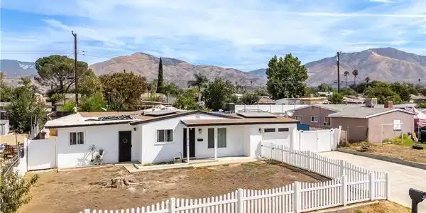 27034 Villa Avenue
