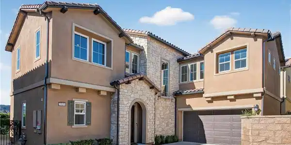 20851 W Acorn Circle