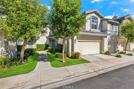 7879 E Viewrim Drive