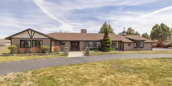 108 Palomino Drive