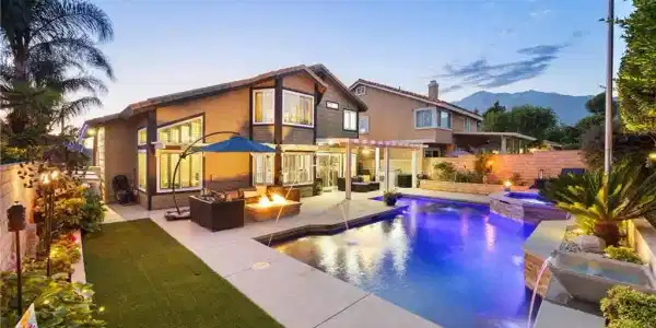 6551 Westmont