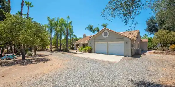 15950 Mactan Ln