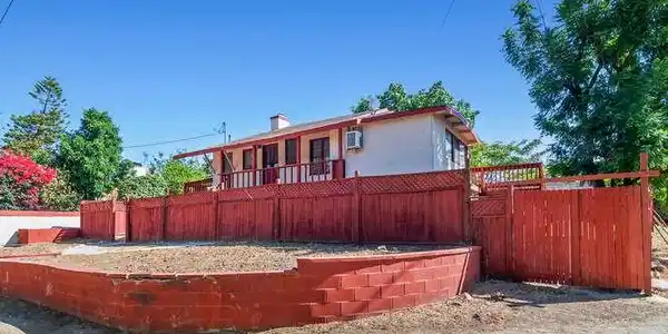 9204 Notre Dame