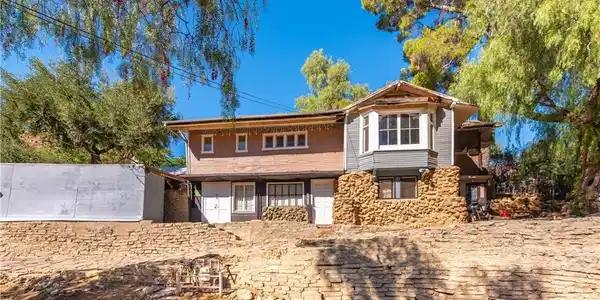 24039 EAGLE MOUNTAIN Street