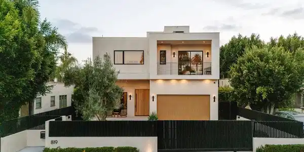 819 N Ogden Drive