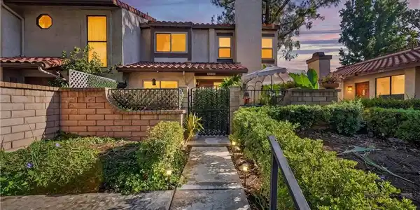 9873 Amalfi Way