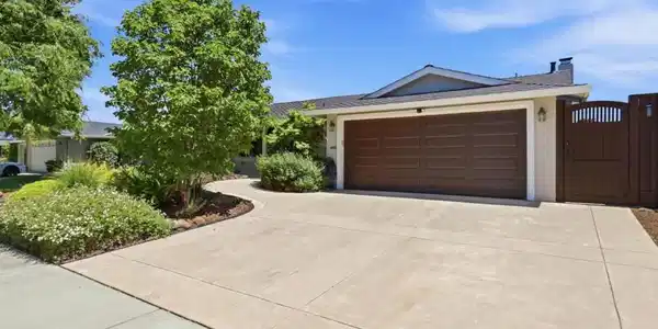 6246 Gunter Way