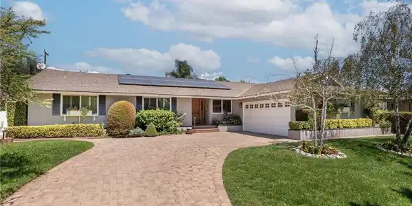1359 Cedarview Drive
