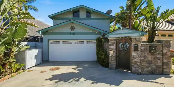 3832 Pacific Coast Highway