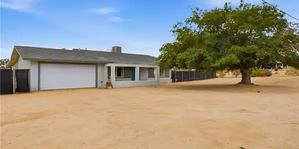7399 Palomar