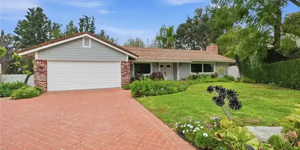 19530 Tuba Street