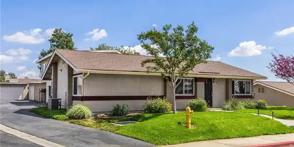 1631 Carmel Circle West W