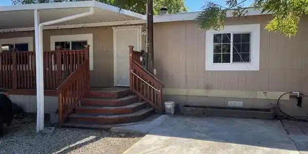 7701 Sherwood Blvd.
