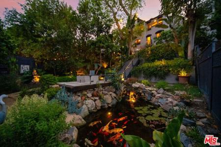 2368 Lake View Avenue