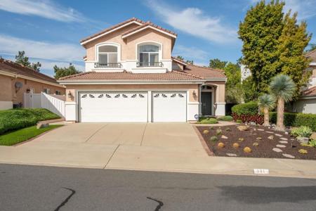 881 Windridge Circle