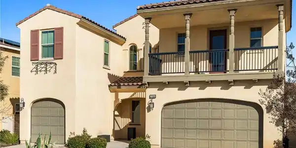 27606 Skylark Lane