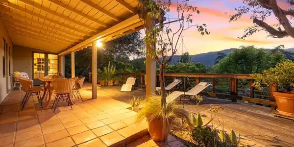 3243 Menlo Drive