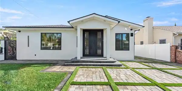 254 W Santa Anita