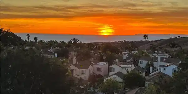 1056 Calle Del Cerro