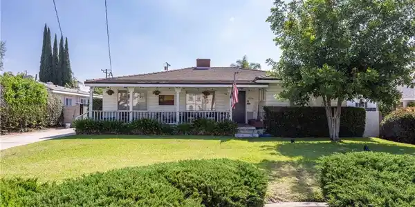 1626 S 1st