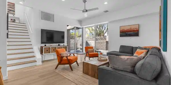 220 Enterprise Way