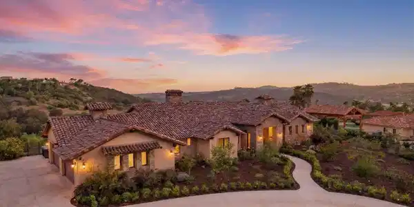 31463 Lake Vista Circle