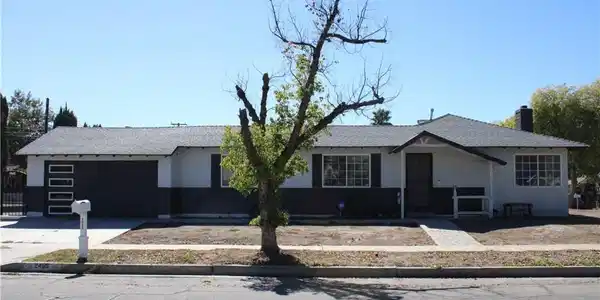 2495 Etiwanda ave