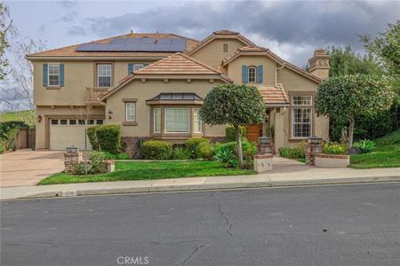 574 Oak Tree Court