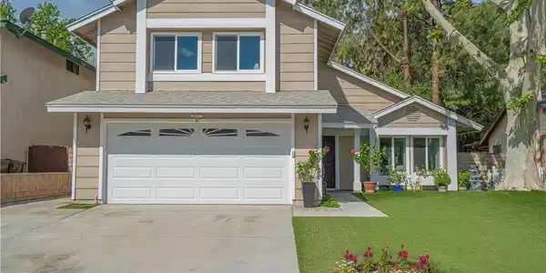 29413 Plymouth Rd.