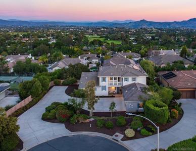 1725 Continental Lane