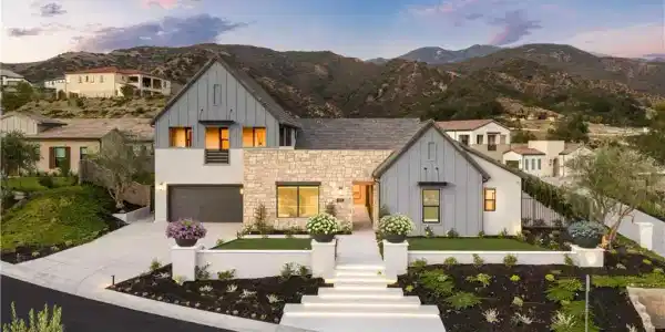 18472 Boulder Bluff
