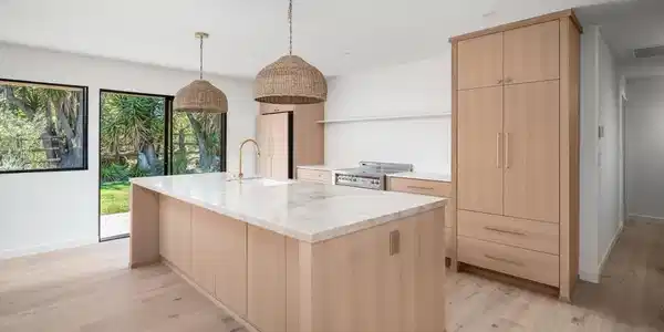 16902 Via De Santa Fe