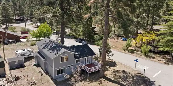 26707 Swallowhill