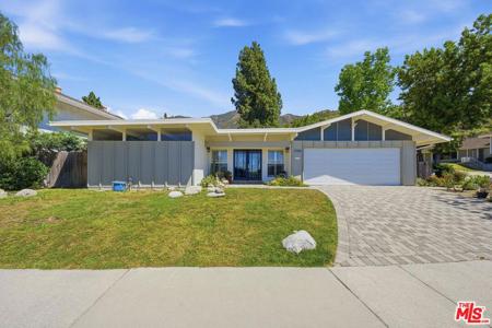 2705 Brierhaven Drive