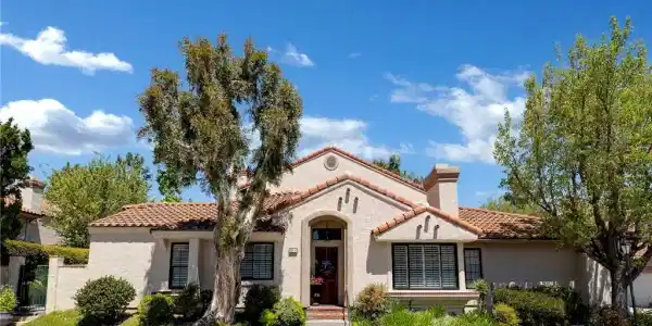 424 Country Club Drive