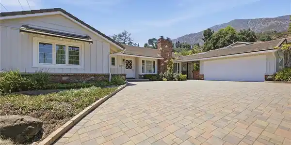 2011 Canyon Road