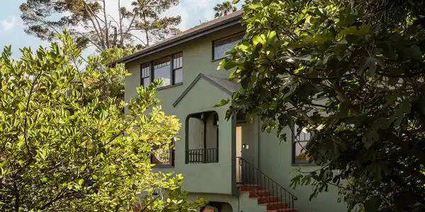 2516 Ivan Hill Terrace
