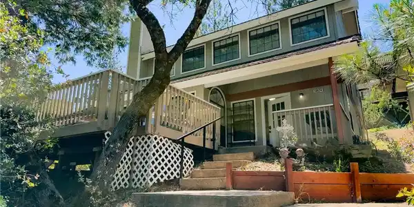 50824 Smoke Tree Trail