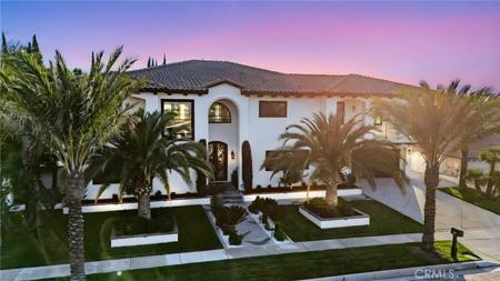 612 Golden West