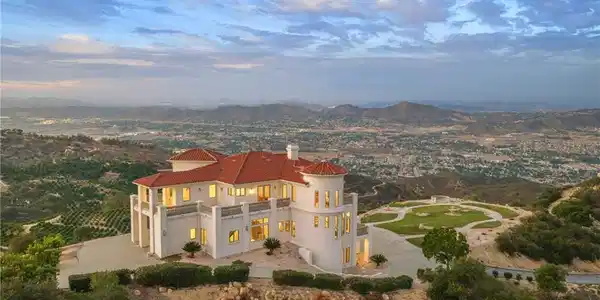 20634 Paseo Montana